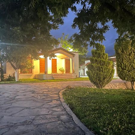 La Ilusion Hotel Campestre Y Balneario Parras de la Fuente Esterno foto