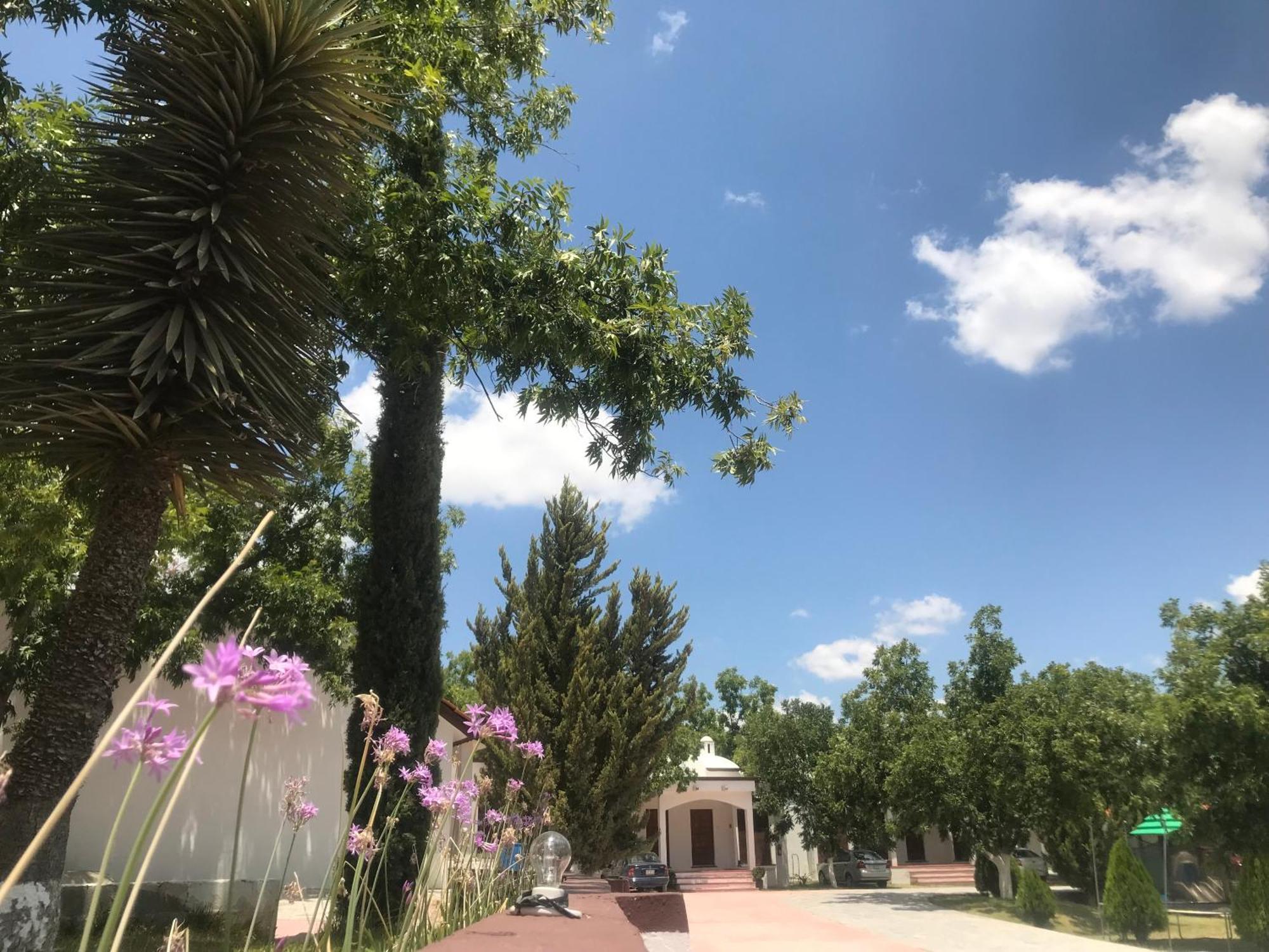 La Ilusion Hotel Campestre Y Balneario Parras de la Fuente Esterno foto