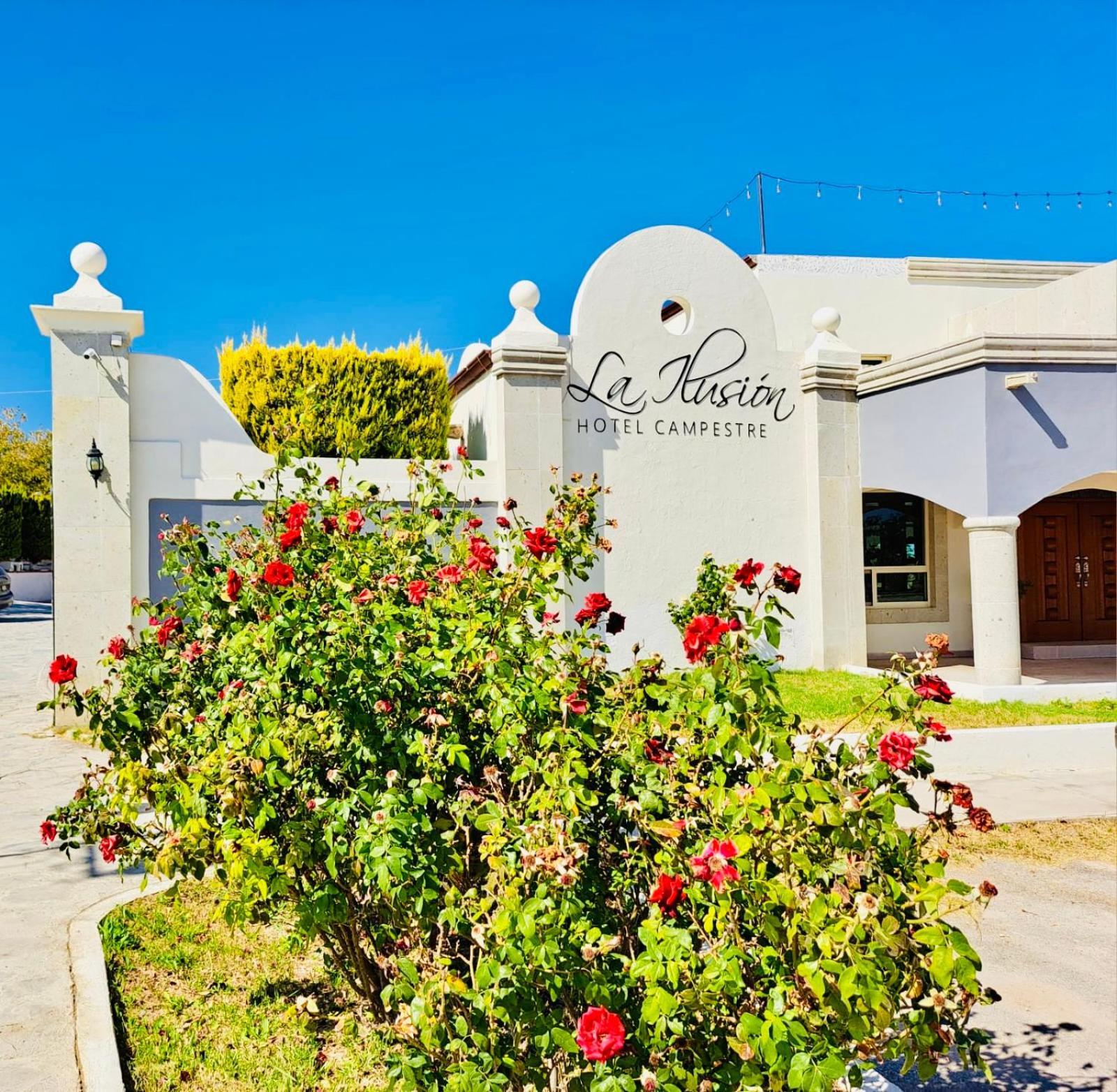 La Ilusion Hotel Campestre Y Balneario Parras de la Fuente Esterno foto